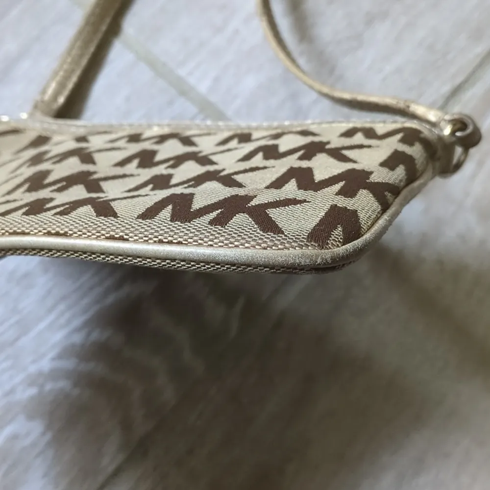 Michael Kors Canvas Monogram Wristlet | Brown MK Monogram Wristlet Gold - Image 9