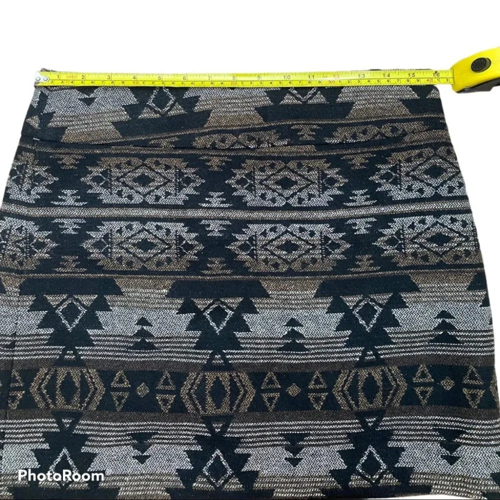 Dalia Collection DALIA Skirt Lined South Western design Casual Mini Business or Everyday Size 6 - Image 2