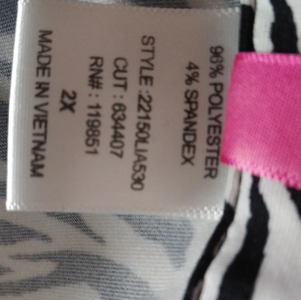 Big Strike 2X Funky Zebra Animal Print Top Plus in Black White - Image 5