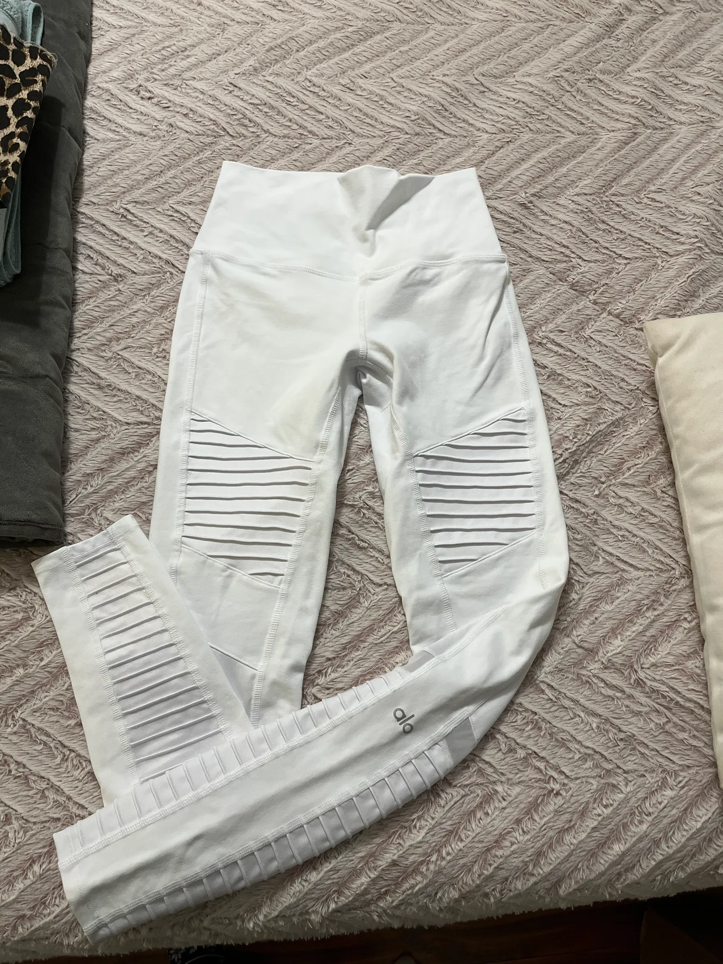 Alo White Leggings - Image 2