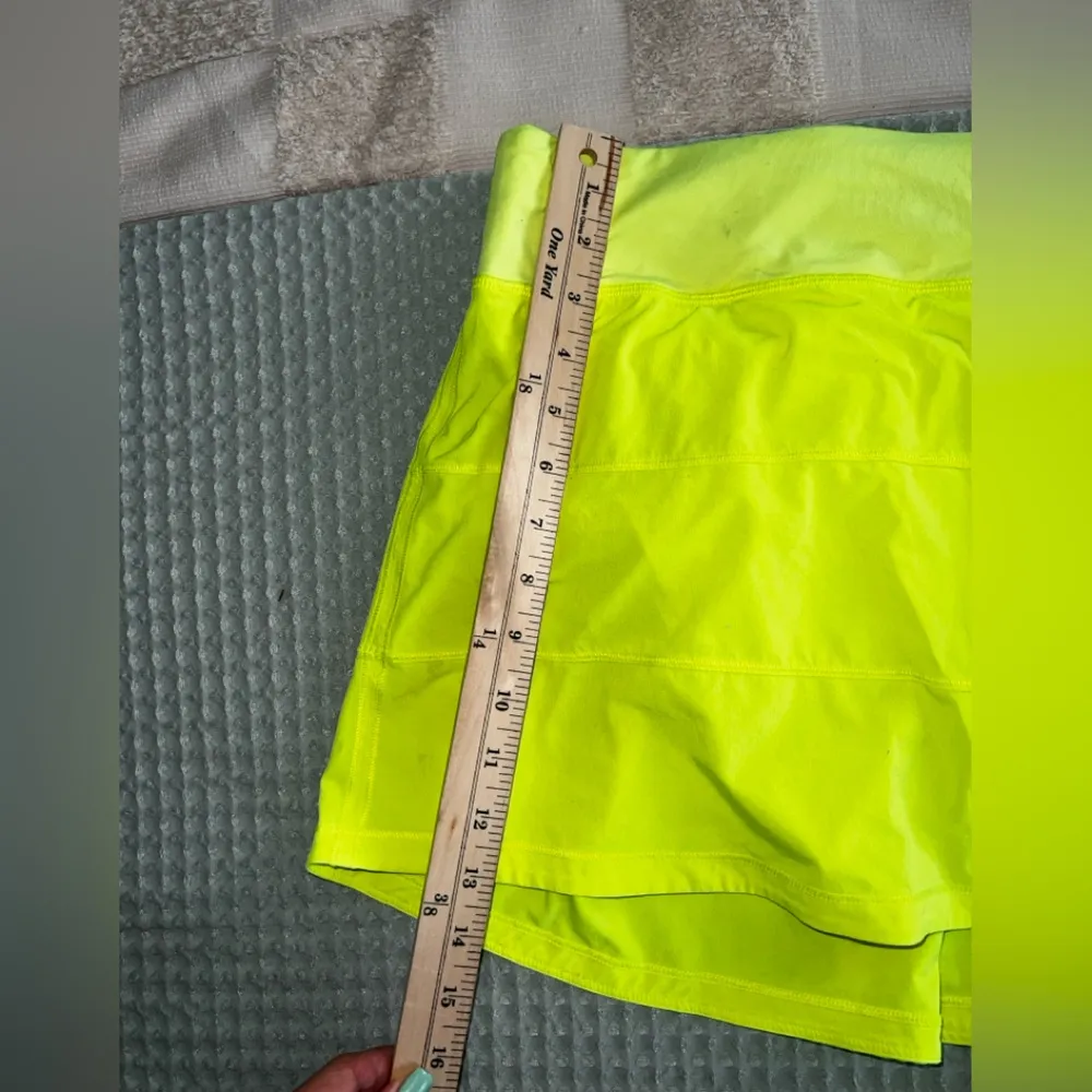 Lululemon Pace Rival Skirt
Size 14 - Image 3