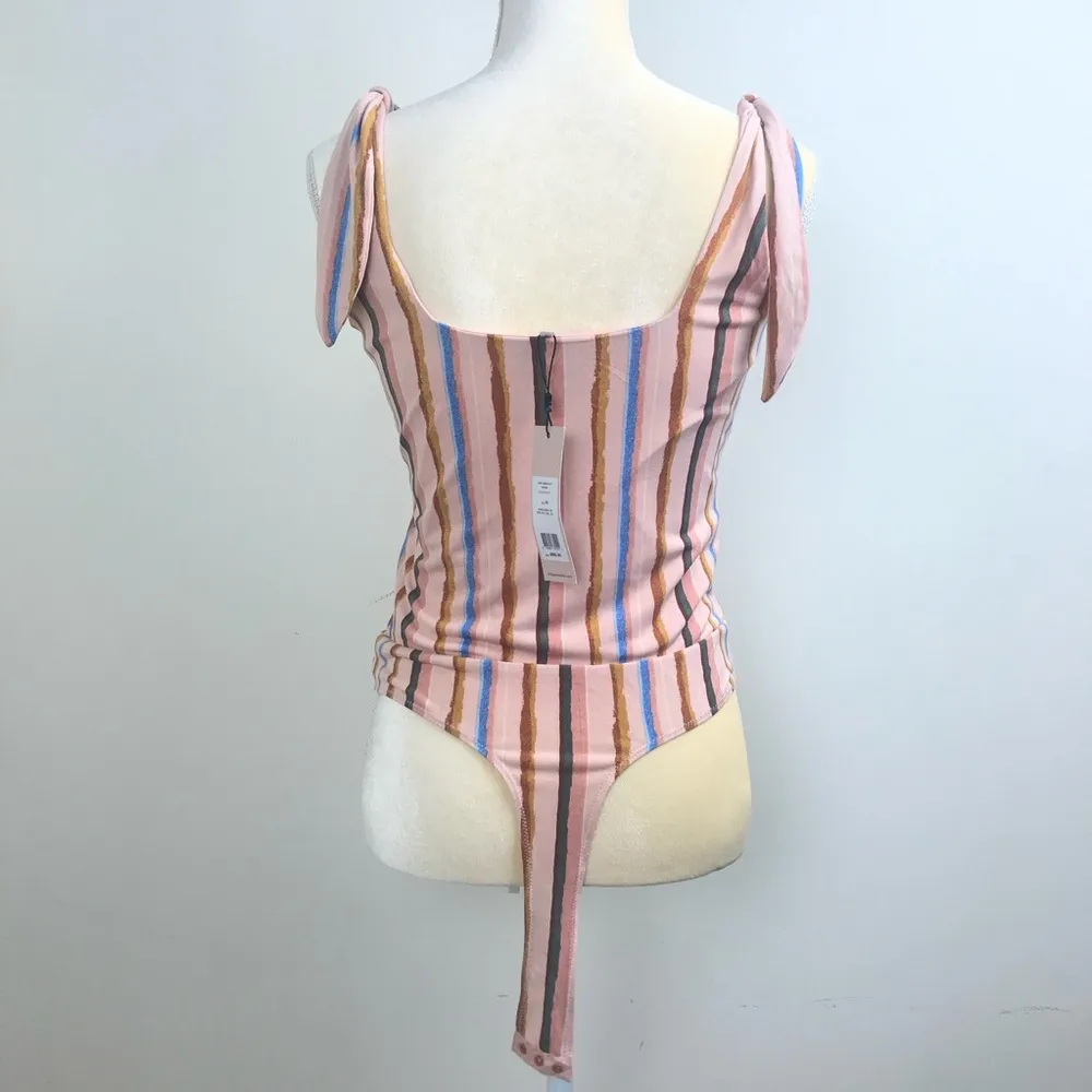 Women's BCBGeneration Riviera Stripe Bodysuit Size Medium - Image 3