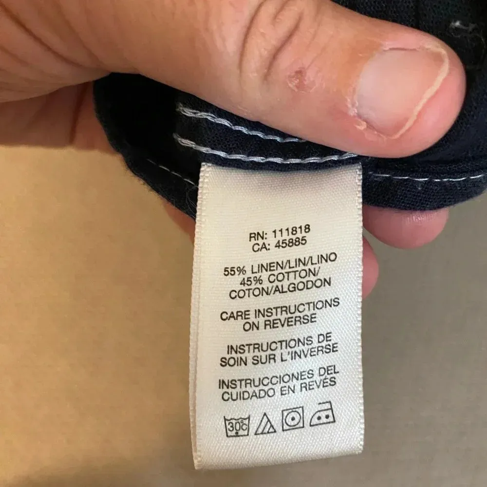 Michael Kors large buttons down shirt - Image 7