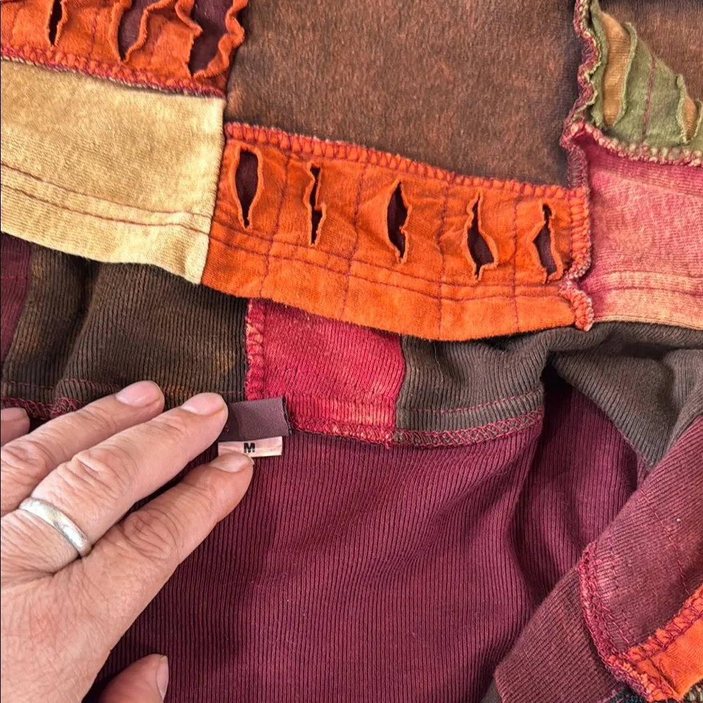 Vintage KPC Nepali partchwork razón cut hoodie Red Size M - Image 5