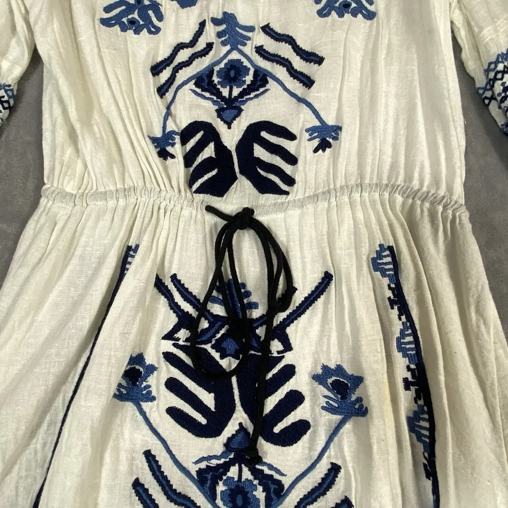 Free People Mini Dress Medium White Embroidered Blue Boho Cinch Artsy Beachy - Image 12