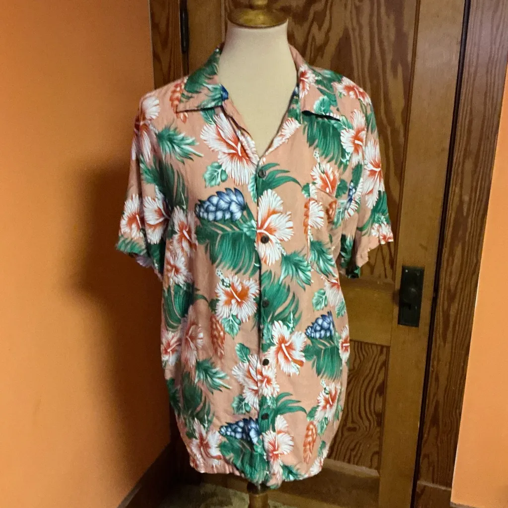 India Boutique Bright Tropical Flowers Hawaiian Shirt Size XL - Image 8