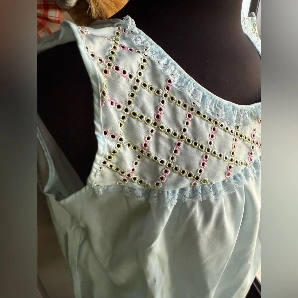 Vintage NOS 60s Katz Kittens cotton eyelet lace nightgown robe set, size medium Blue - Image 11