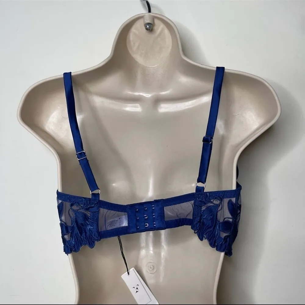 Fleur du Mal Fuller Cup Lily Embroidery Plunge Demi Bra in Starry Blue 36F (38E) Size undefined - Image 5