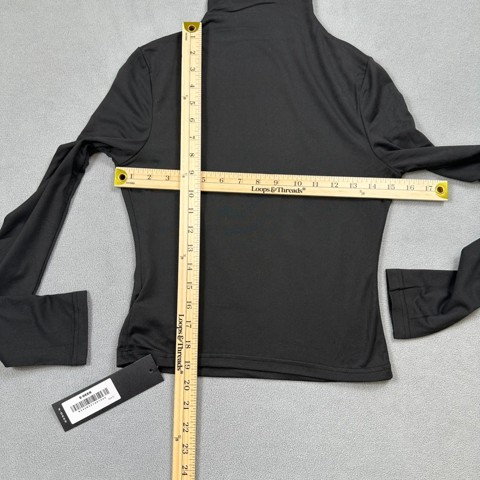 NWT S DEER Turtleneck Top M Womens Black Long Sleeve Fitted Pullover Blouse Size M - Image 3