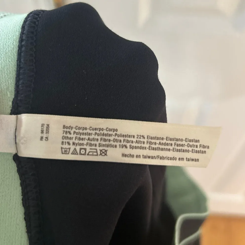 Free People Movement Black Mint Green Criss Cross Band Full Length Leggings Size L - Image 3