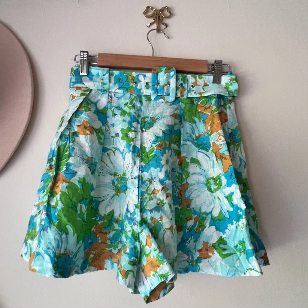 FAITHFULL THE BRAND Priscilla Floral Linen‎ Shorts Womens SIZE 2 Daisy retro - Image 2