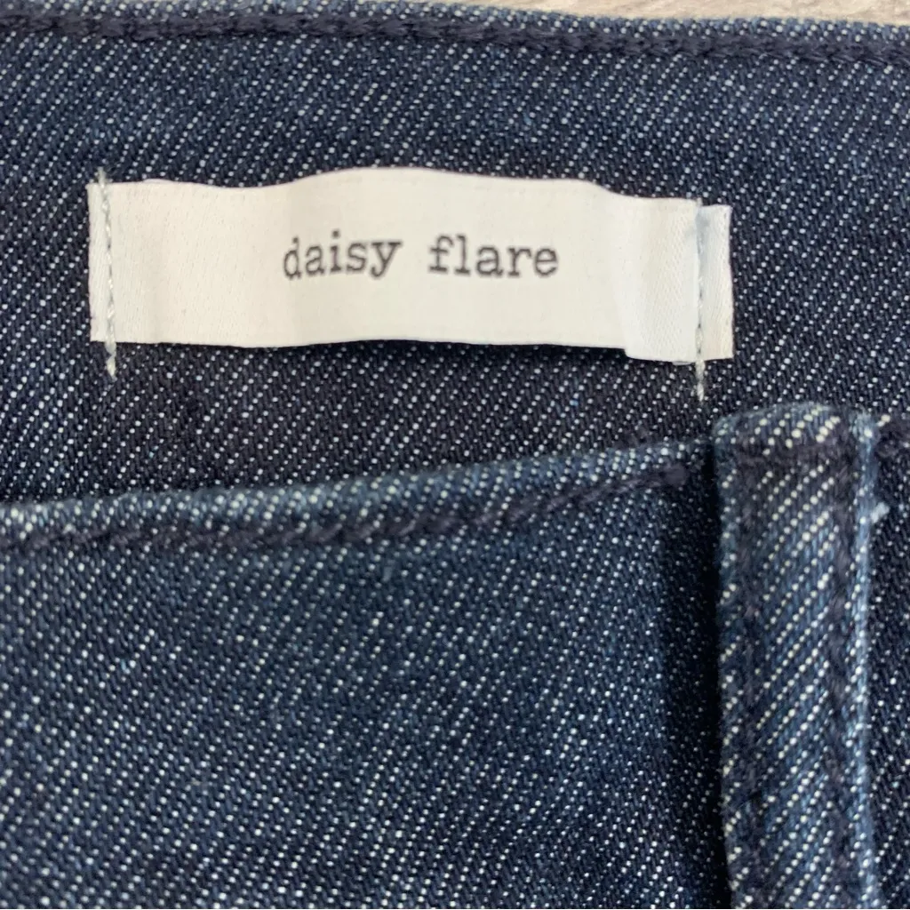 NWT Jessica Simpson Daisy Flare Jeans in Dark Wash.  Size 24W - Image 4