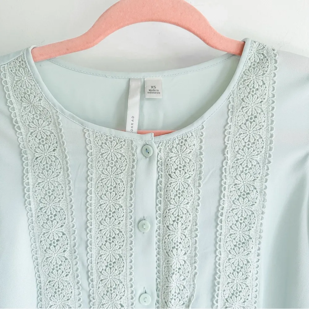 LC Lauren Conrad Mint Pastel Green Lace Embroidered Button Front Chiffon Blouse - Image 2