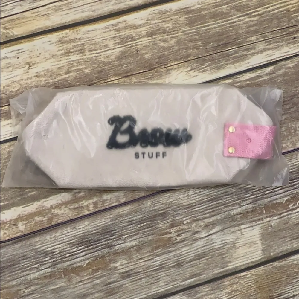 Benefit Brow Varsity Travel Cosmetic Bag - Image 3