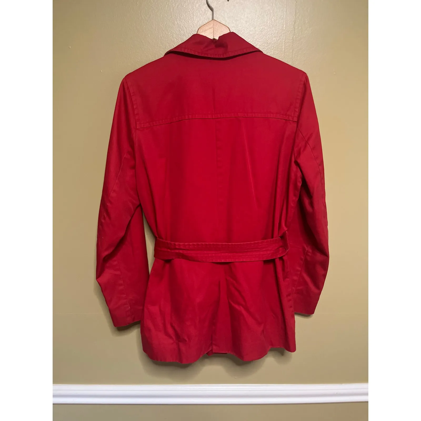 Gap Red Trench Coat for Women - Image 3