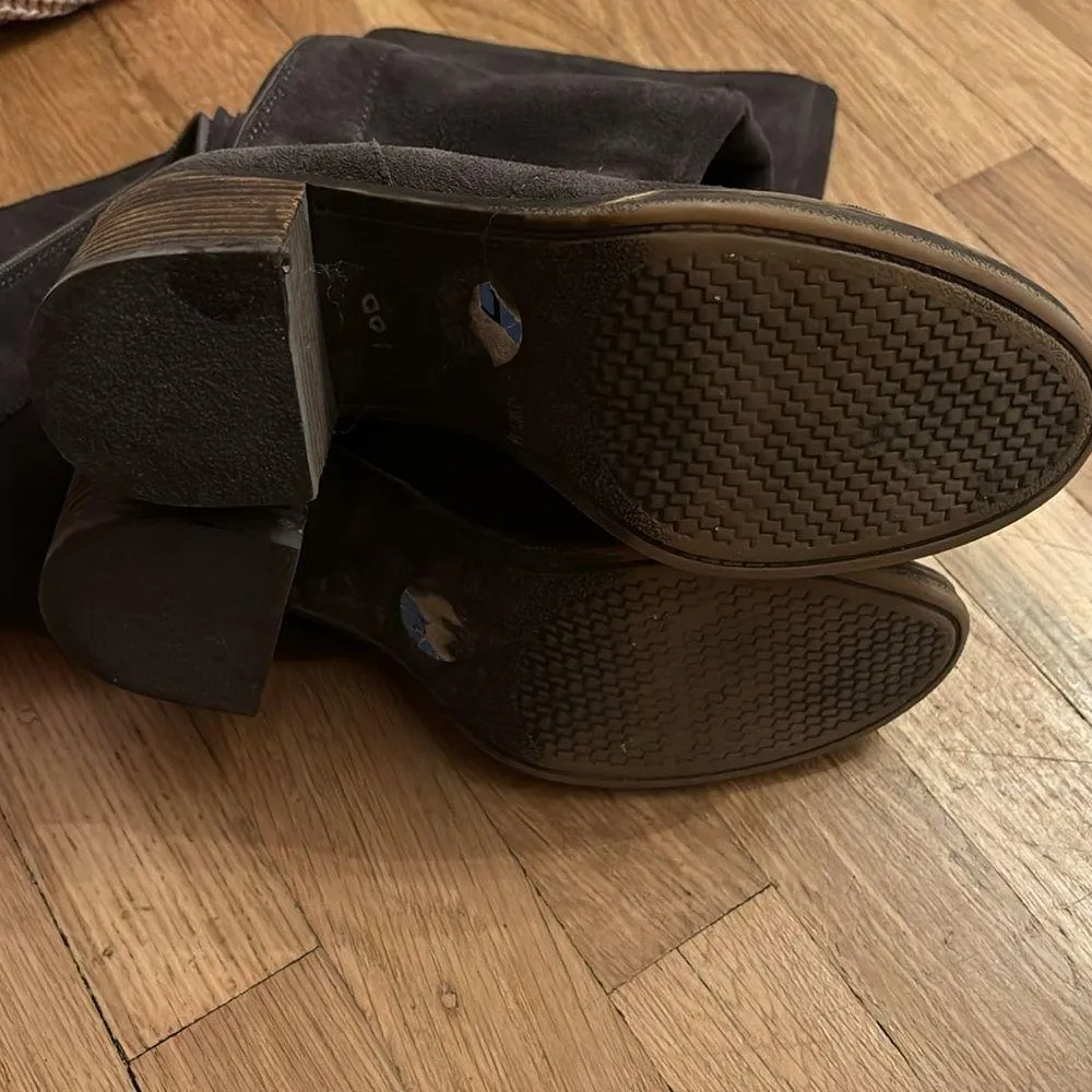 Lucky Brand chocolate suede boots - Image 5