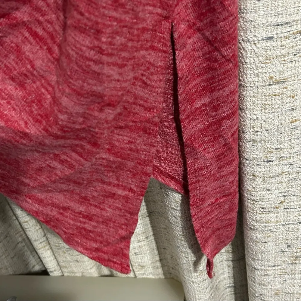 Super Soft Plush Sharkbite Top - 6X - Image 4