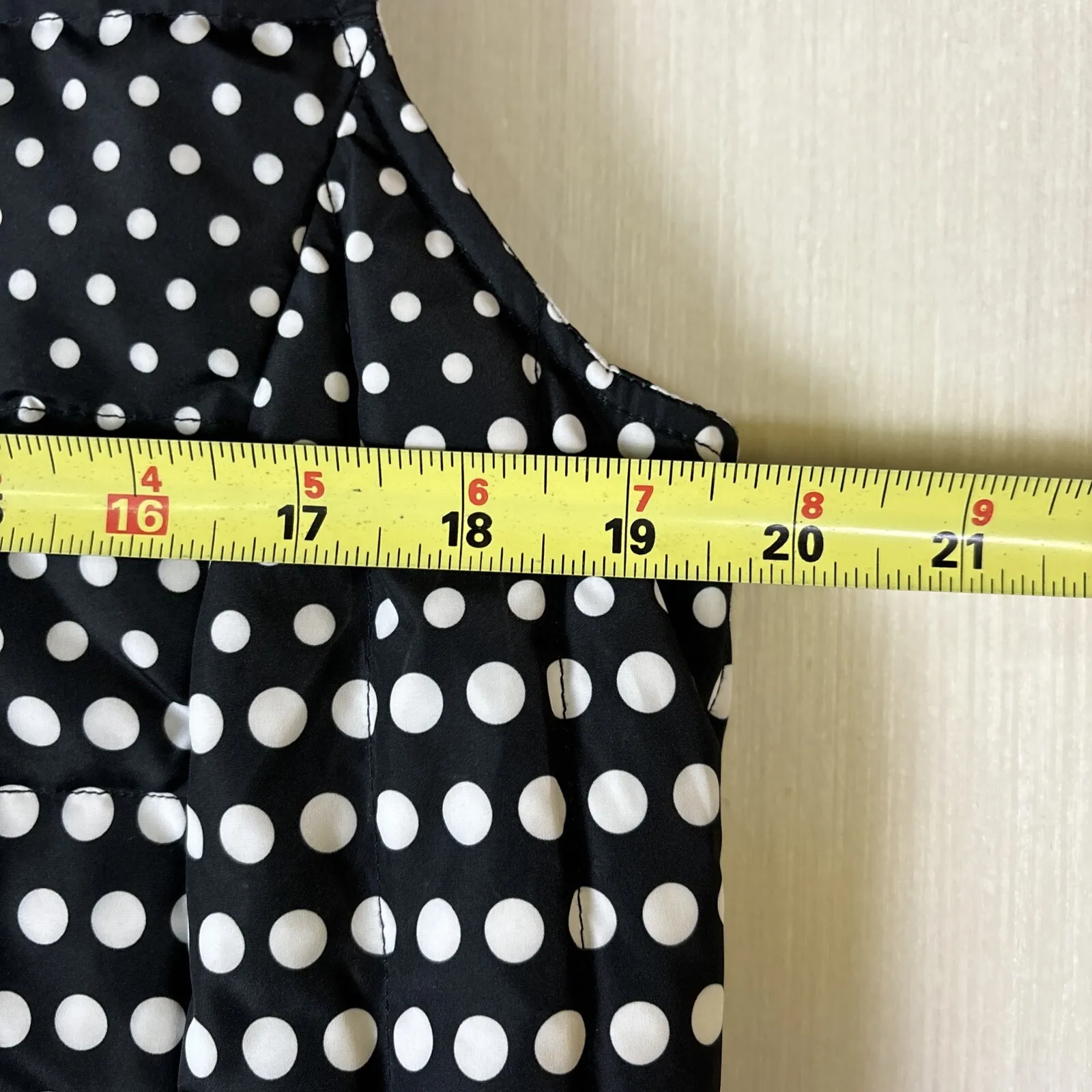 Talbots Women's Vest Sz M Petite Down Feather Polka Dot Black White Ski Lodge - Image 5