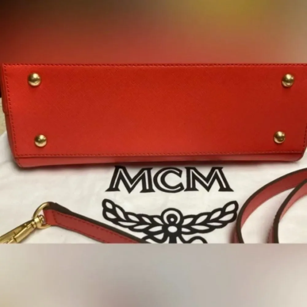 NWOT MCM shoulder/handbag/crossbody in Coral Red Saffiano Authenticated - Image 3