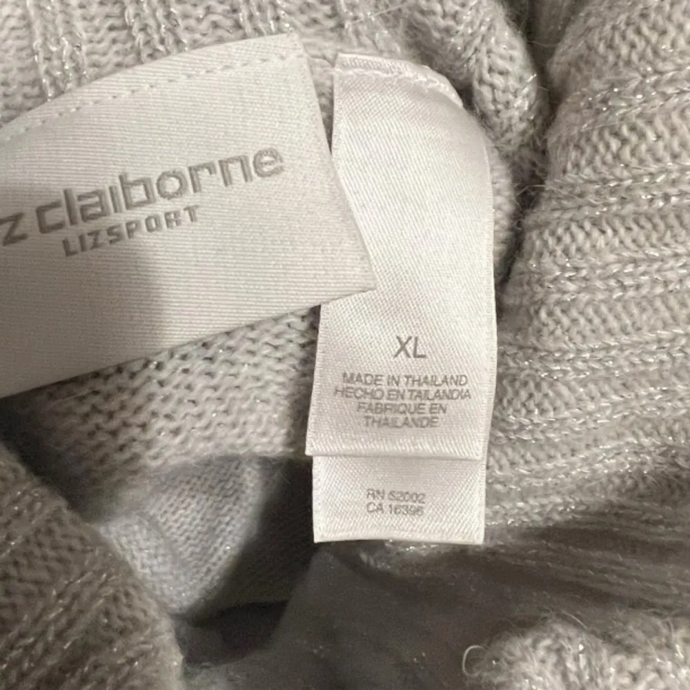 Liz‎ Claiborne LizSport Metallic Wool Blend Sweater - Image 6
