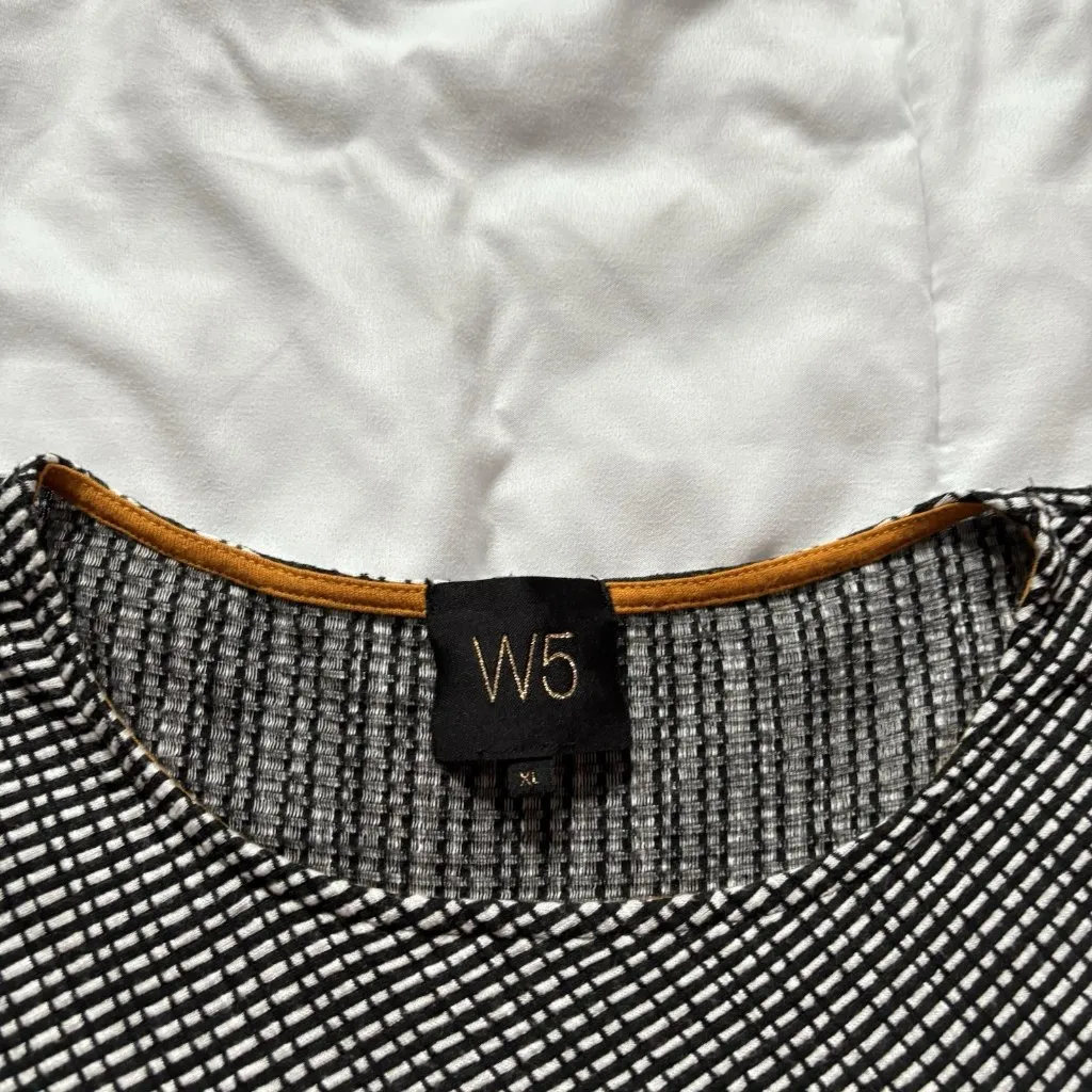 Anthropologie W5 Womens Size XL 3/4 Sleeve Black Blouse Top Officechic Corpcore - Image 2