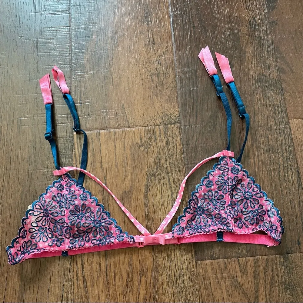 VICTORIA’S SECRET sexy lingerie, size M/M • L/G, NWT. - Image 2