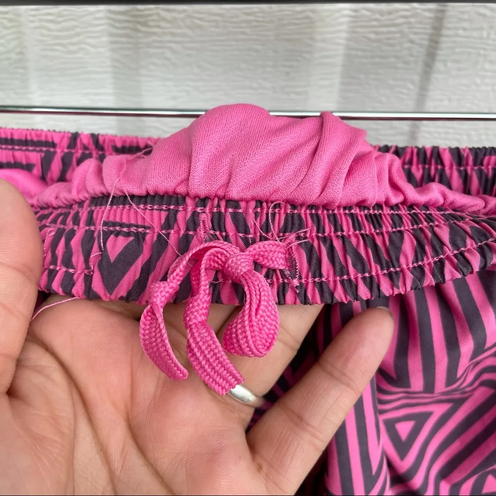 Nike Shorts Dri Fit Pink Small - Image 6