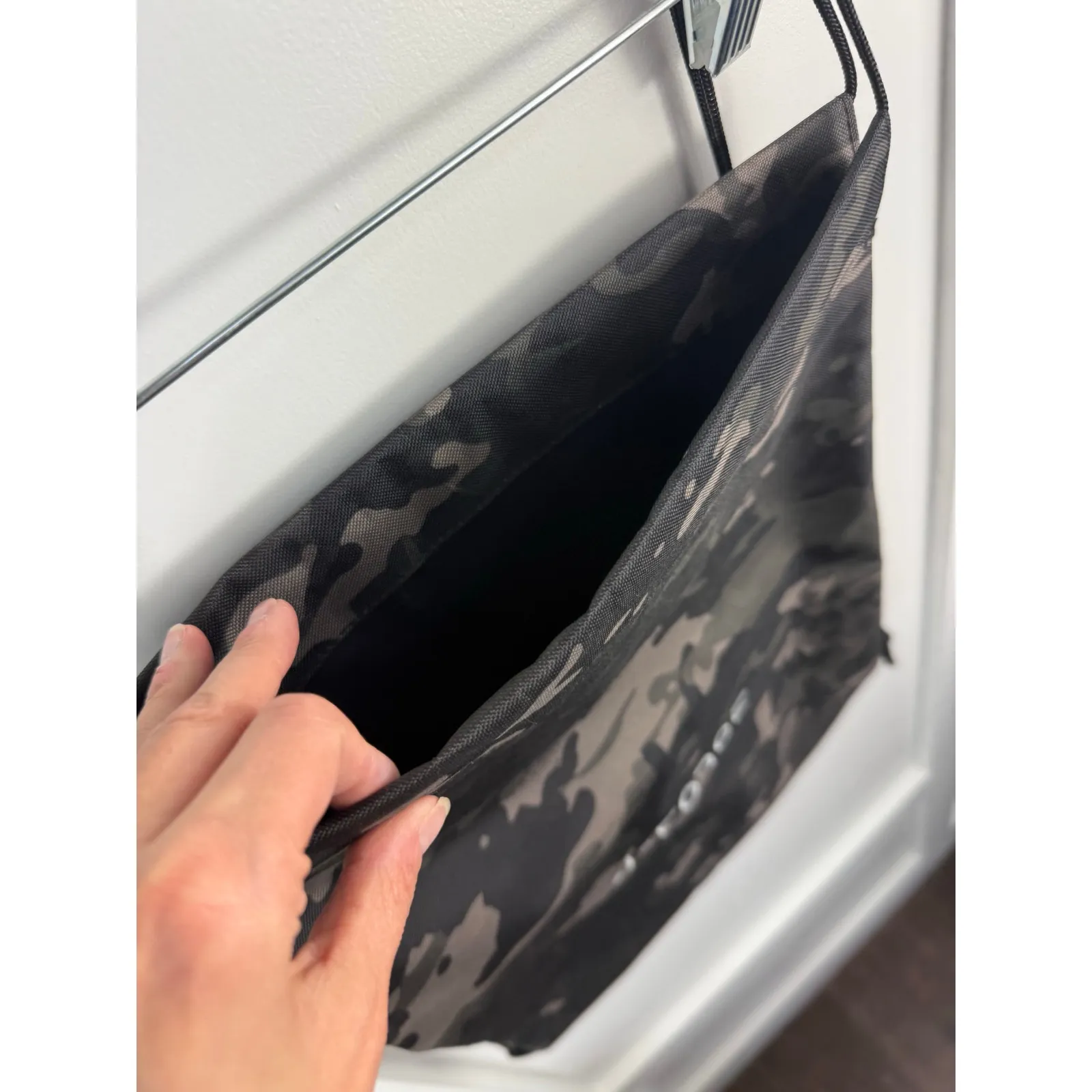 New Camo Drawstring Bag Black - Image 3
