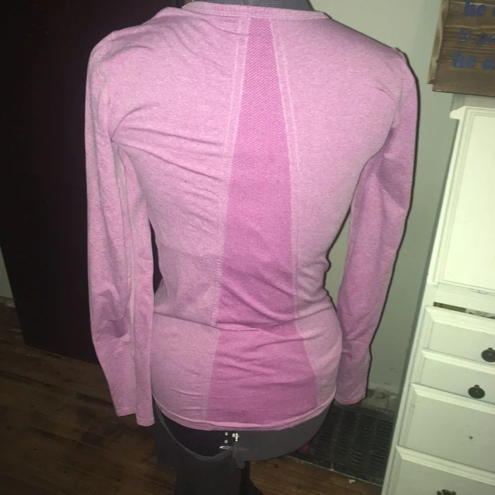 Fabletics long sleeve seamless athletic shirt - Image 3