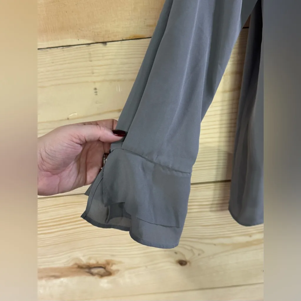 Banana Republic Blouse - Image 5