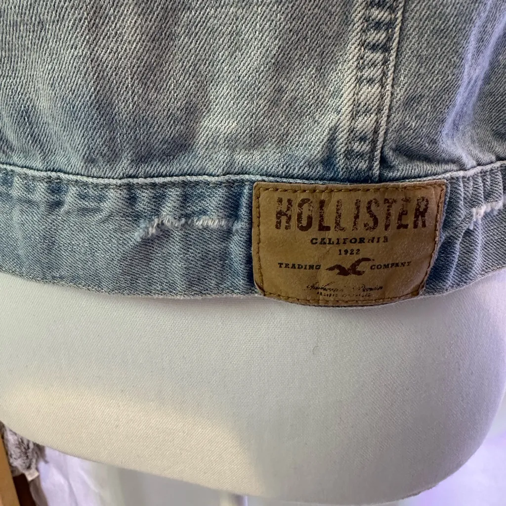 Hollister Light Blue Denim Jacket - Image 7