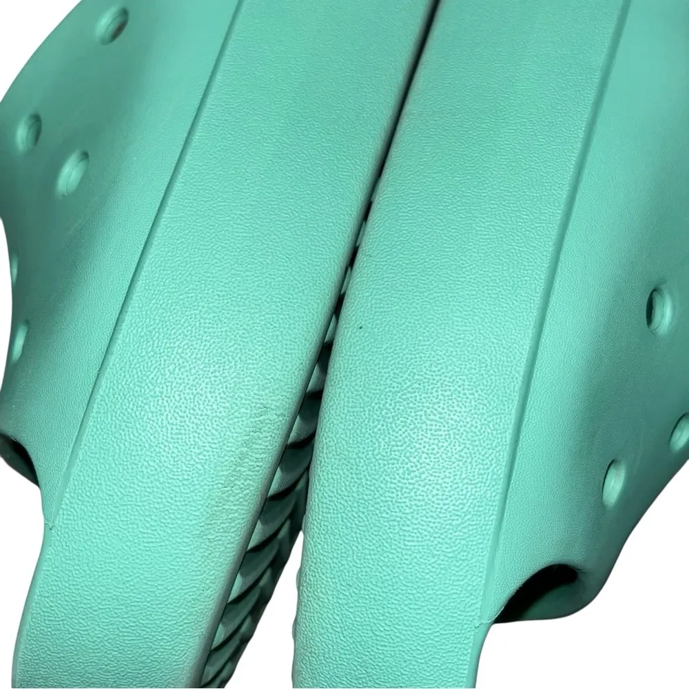 Crocs Classic Platform Slide Sandals Shoes  in Jade Green Women’s size 7 - Image 9