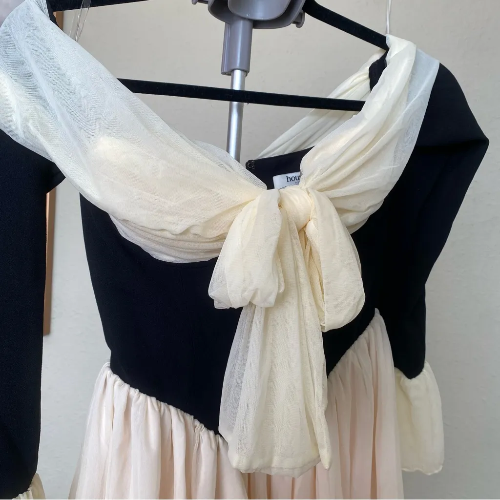 HOUSE OF CB 'Alana' Black‎ & Cream Off Shoulder Dress NWOT size S - Image 9