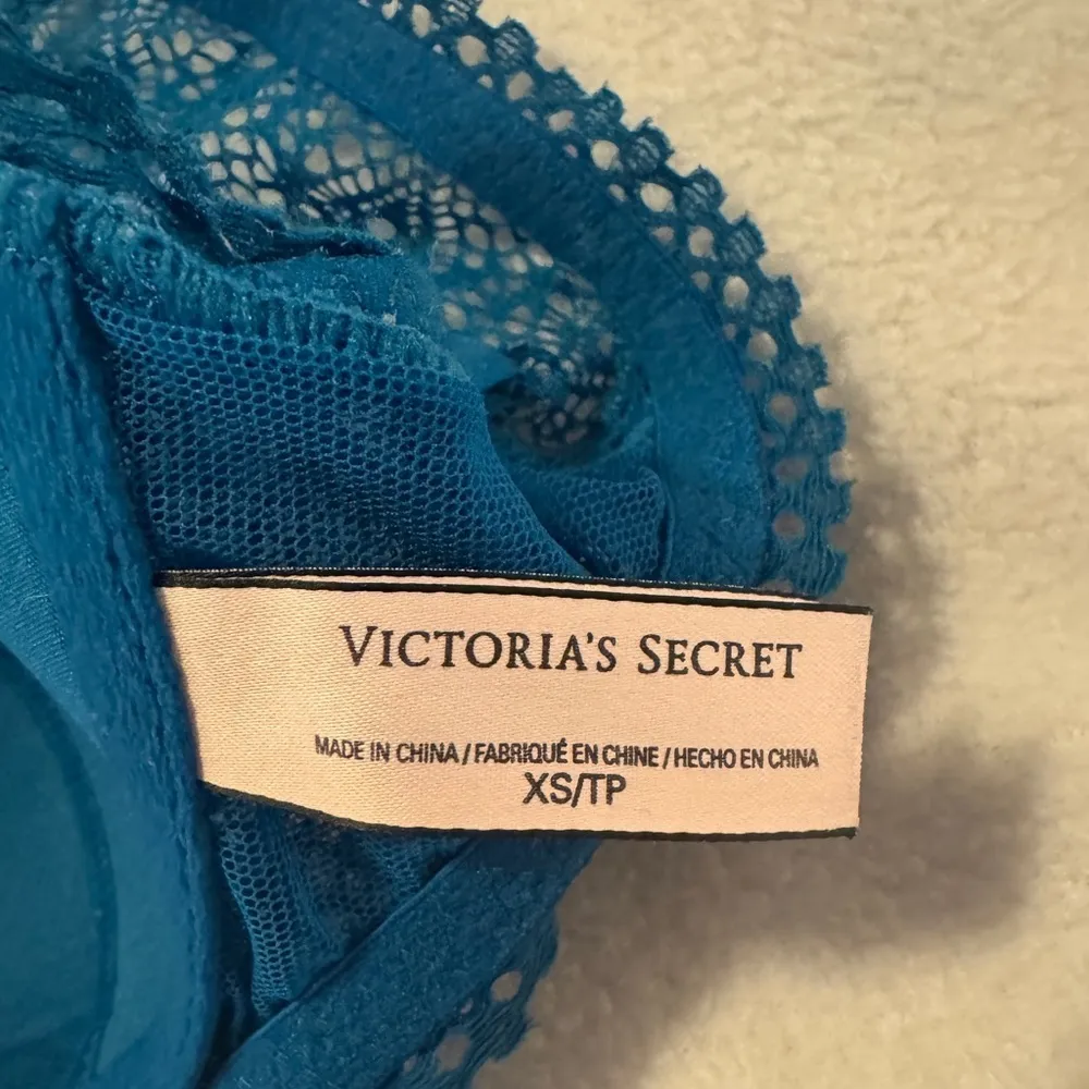 Victoria Secret Blue Lace Bralette - Image 3