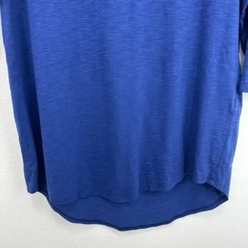 Chico's The‎ Ultimate Tee T-Shirt Women's Size M Short Sleeve Hi Low Hem Bundle - Image 5