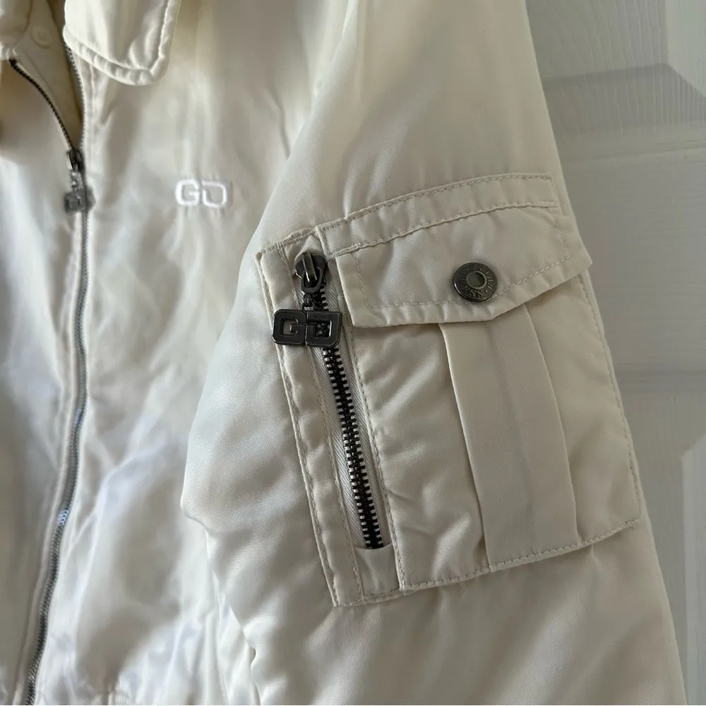 Vintage Guess Jeans Off White Bomber Jacket - Image 3