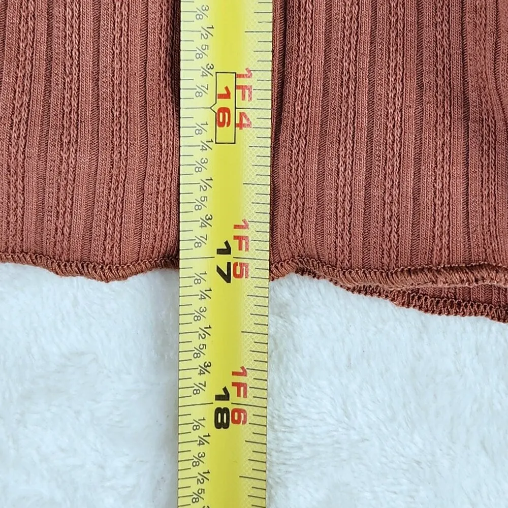 Heart & Hips Womens Long Sleeve Crop Top with Buttons Size M Pink / Rose - Image 9