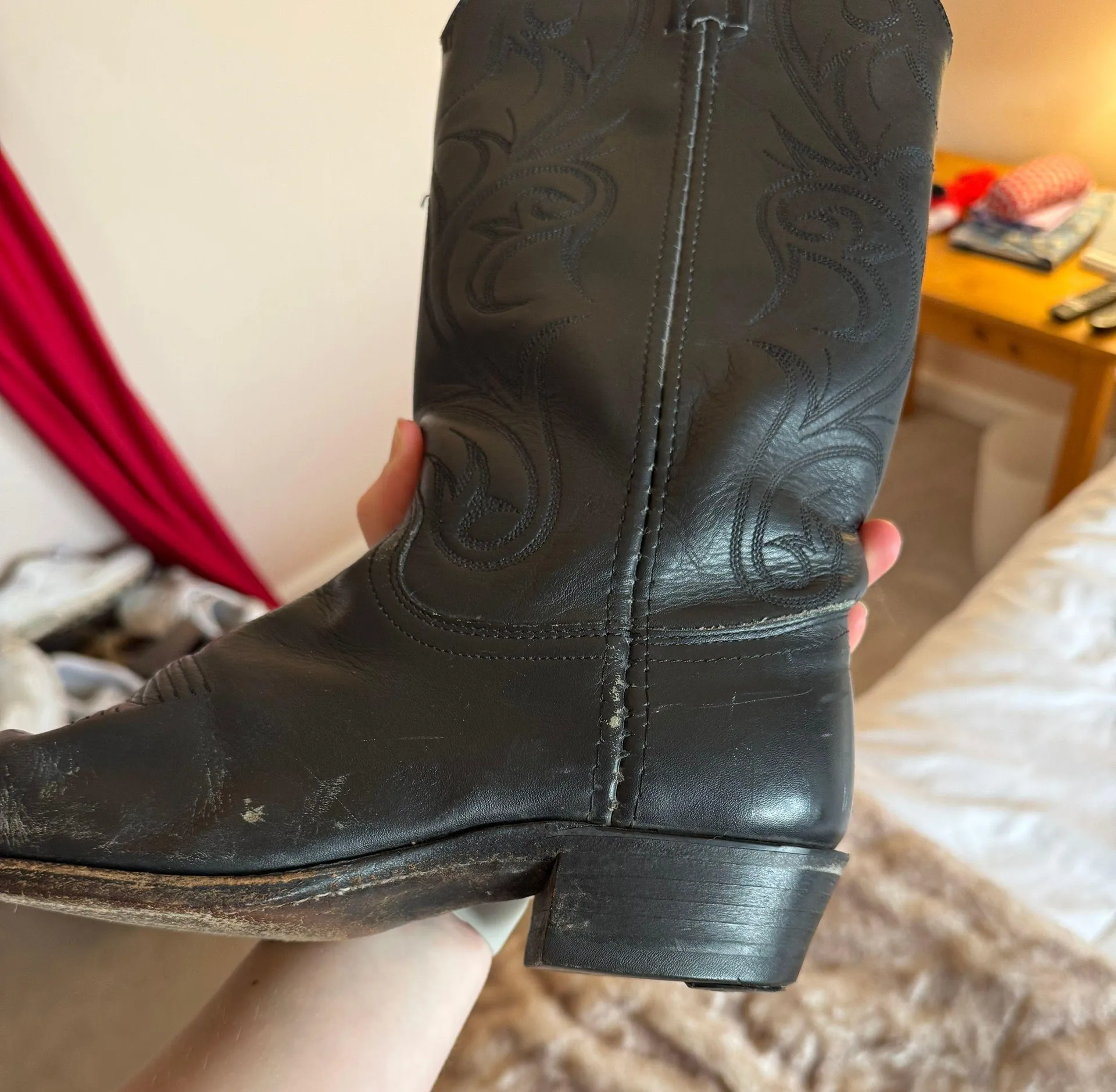 Black Vintage Cowboy Boots Size 6 - Image 3