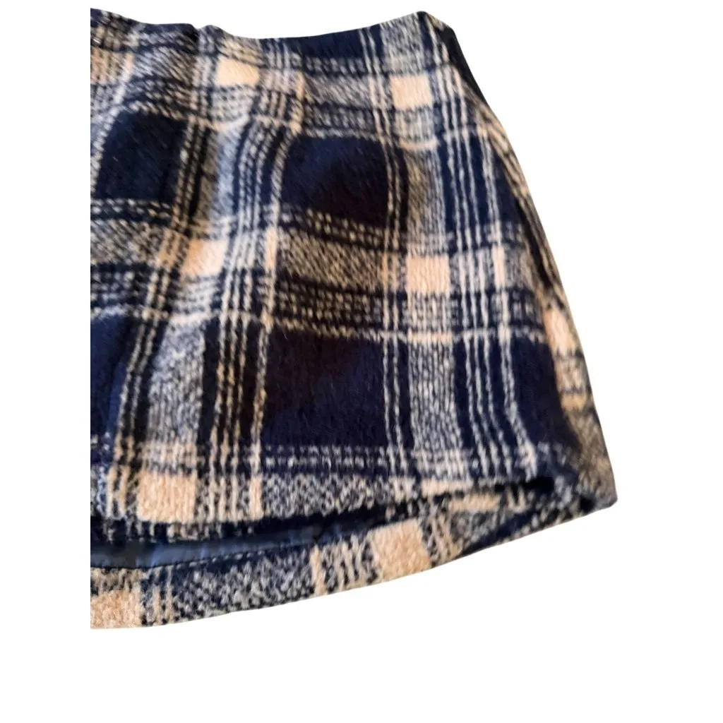 URBAN OUTFITTERS Black Tan Plaid Buckle Skirt Size XS - Image 2