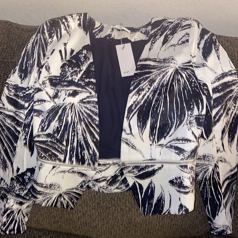 OVI ✨ Pattern Zip Blazer✨ - Image 3