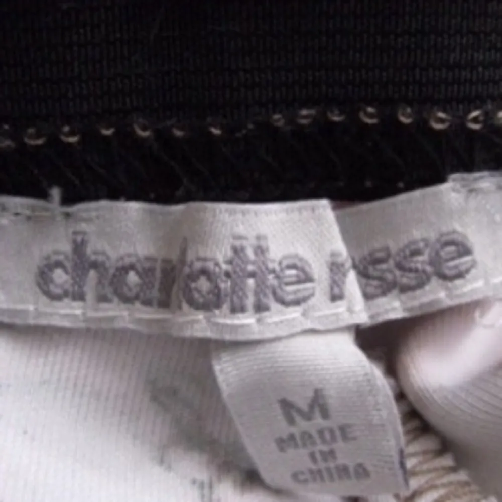 Charlotte Russe Floral Leggings - Image 6