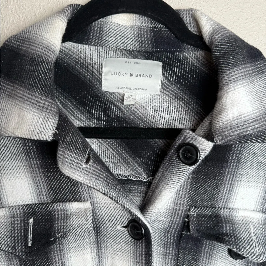 Lucky Brand Women's Size Small‎ Petite Oversized Plaid Shacket - Image 2