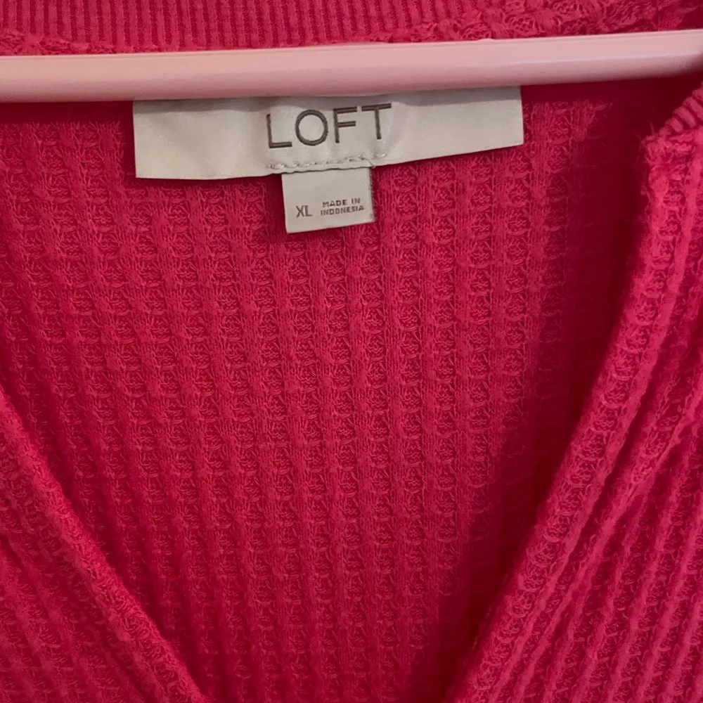 Loft  waffle knit v neck tunic top - Image 2