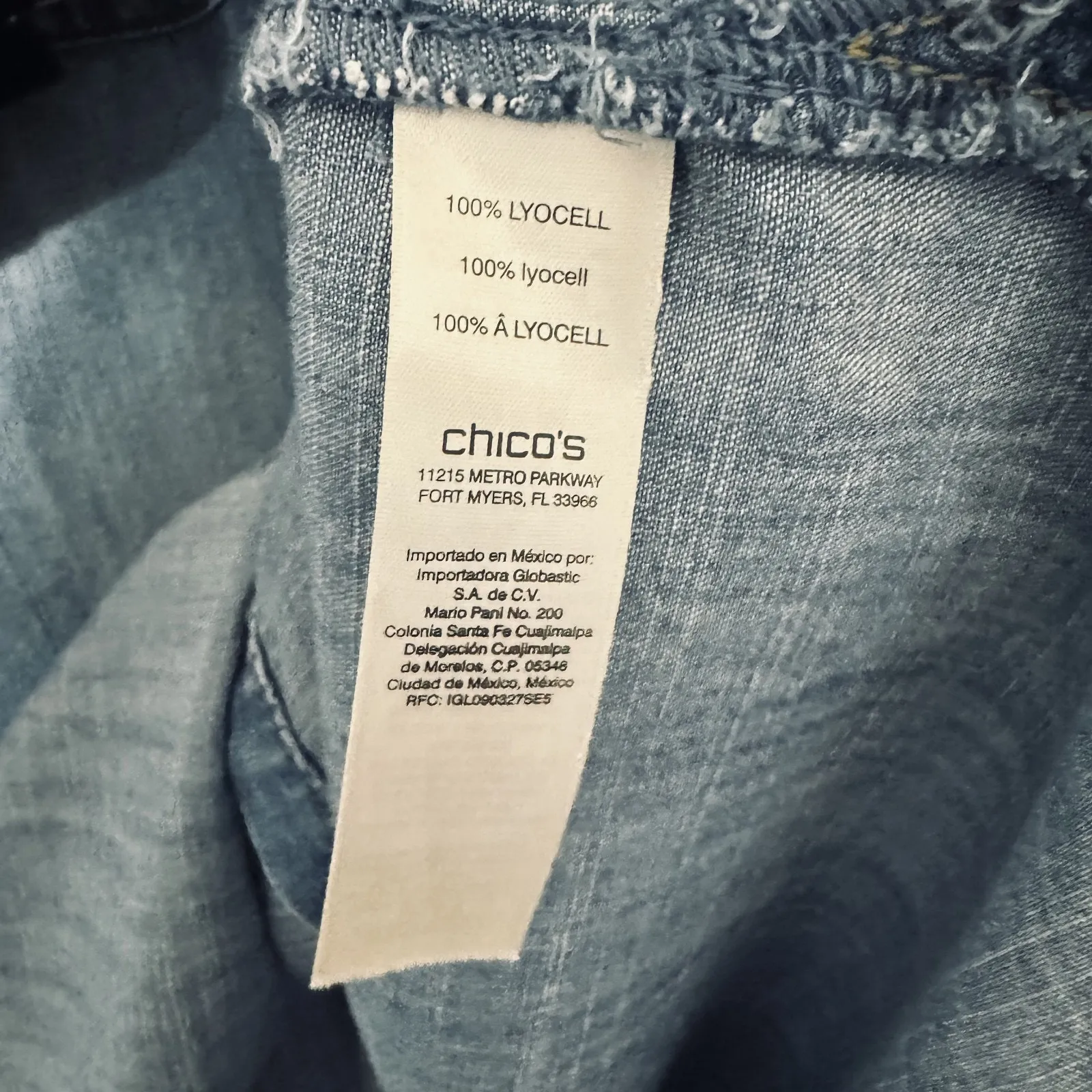 Chicos Chambray Shirt Womens M/1 Tunic Top Blue Lyocell Western Denim - Image 5