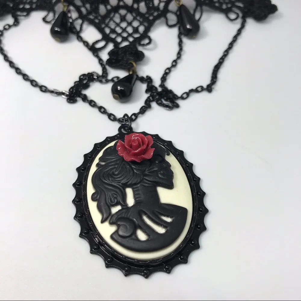 Skull Cameo Victorian Lace Chocker New - Image 12