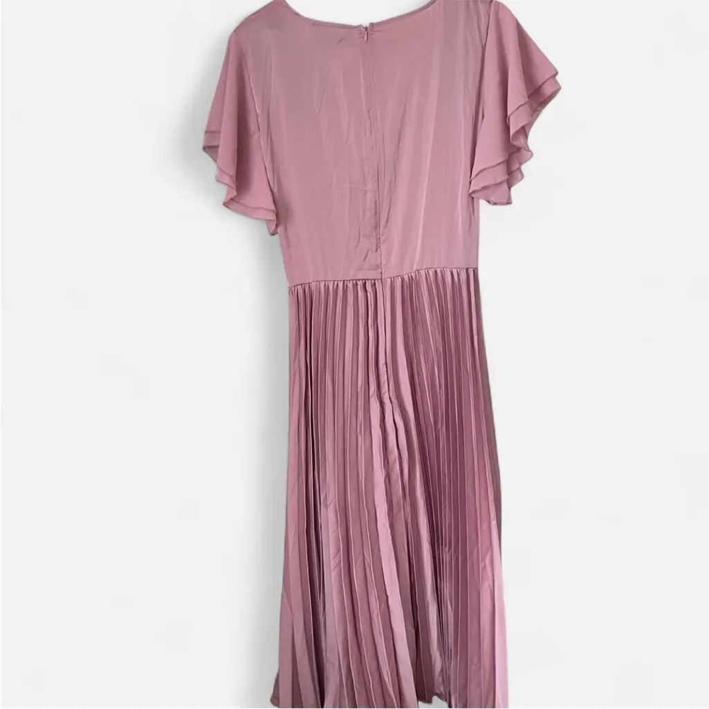 Petal & Pup Nova Flutter Sleeve Pleated Midi Dress - Image 9