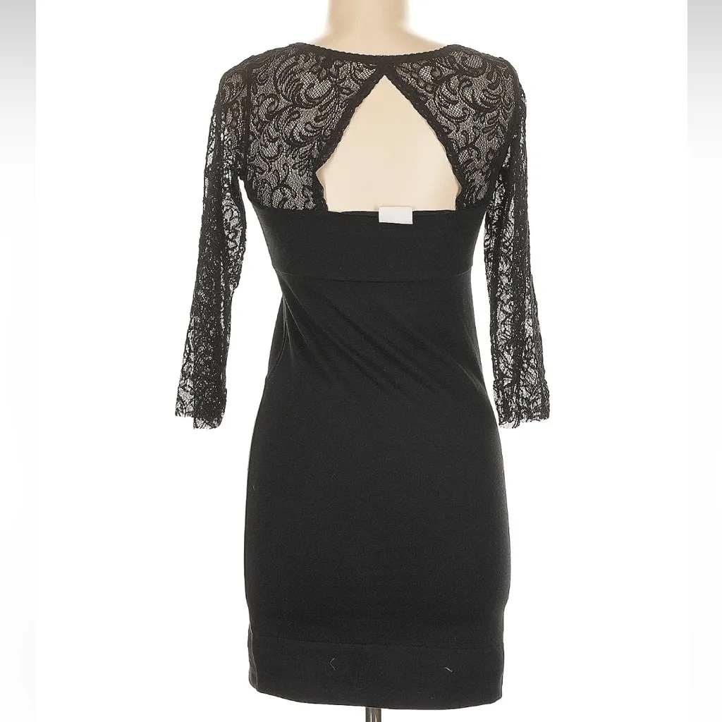 Free People Black Lace Long Sleeve Dress - Image 2