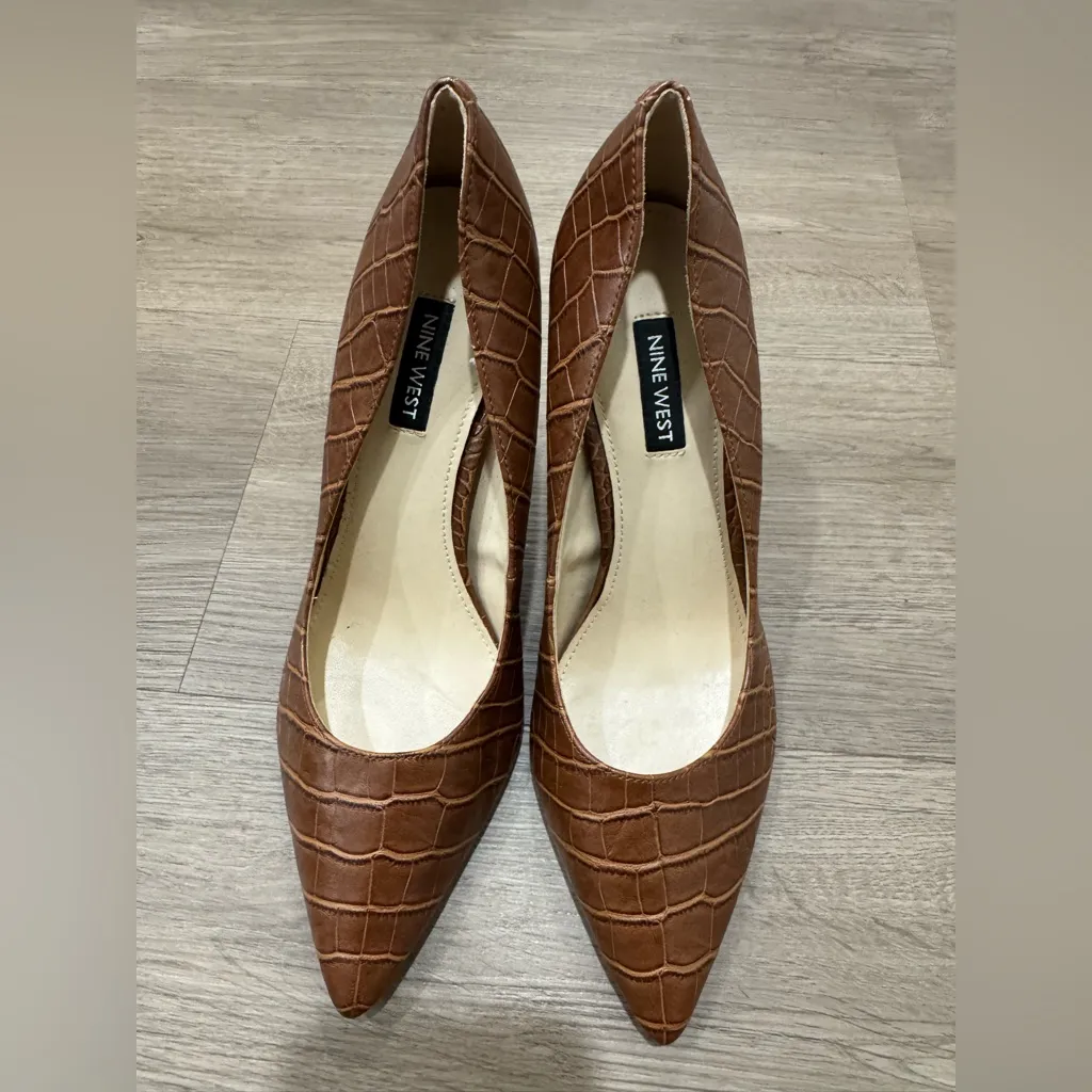 New Nine West Tatiana Pointy Toe Crocodile Embossed Leather Pumps Heels Size 7 - Image 8
