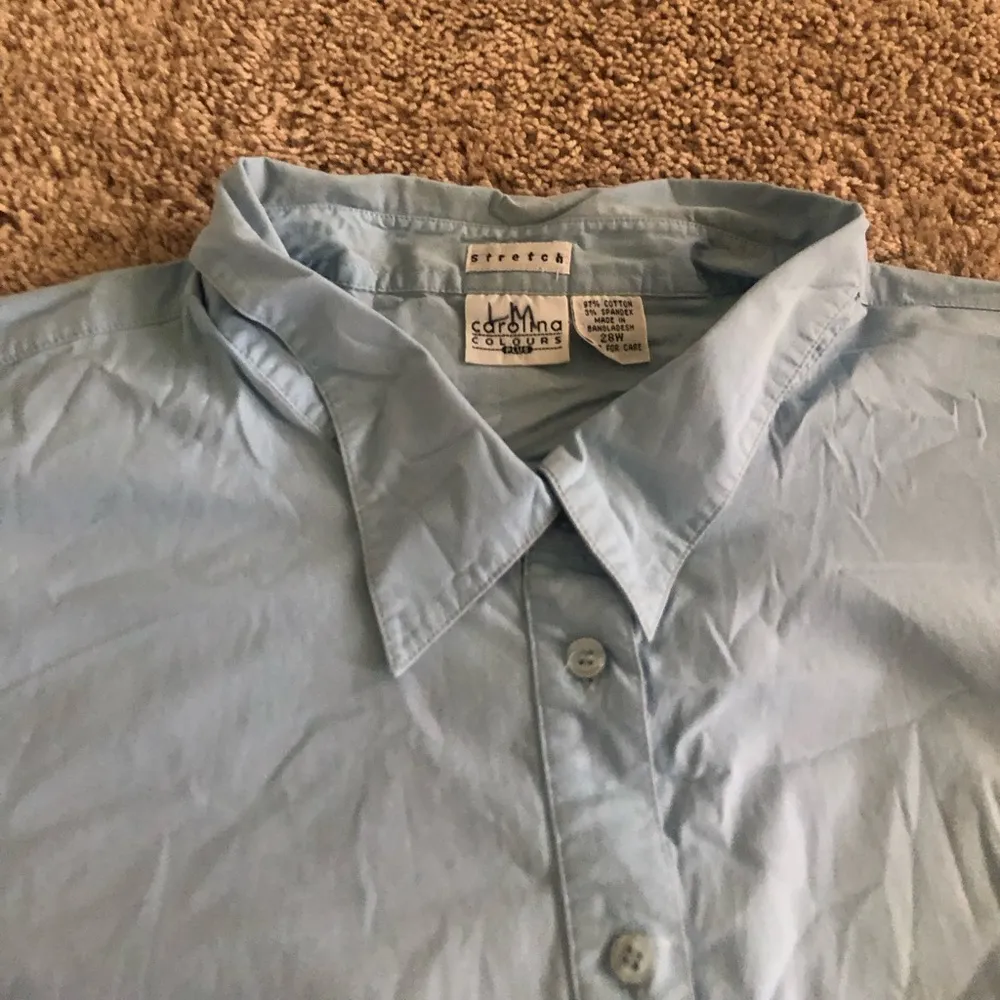 Short Sleeve Light Blue Button Up Blouse Gray Size XXL - Image 7