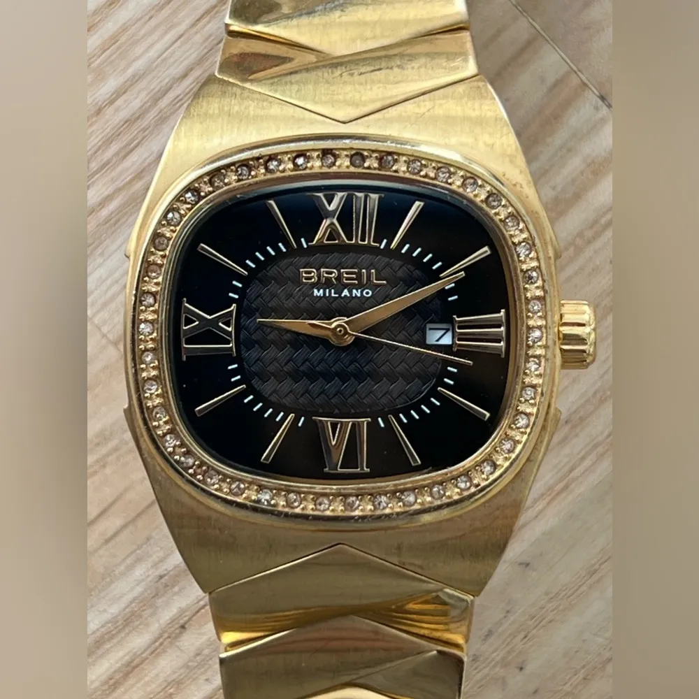 Breil Milano Luxury Designer Ladies Watch Swarovski Crystals Black Dial Stunning Gold - Image 2